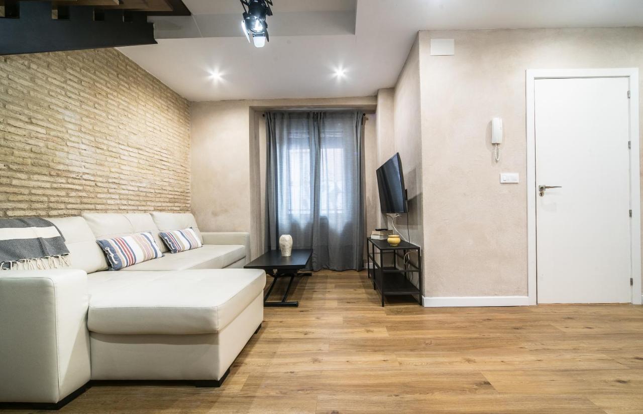 Rey De Sevilla Flats - Duplex Museo المظهر الخارجي الصورة