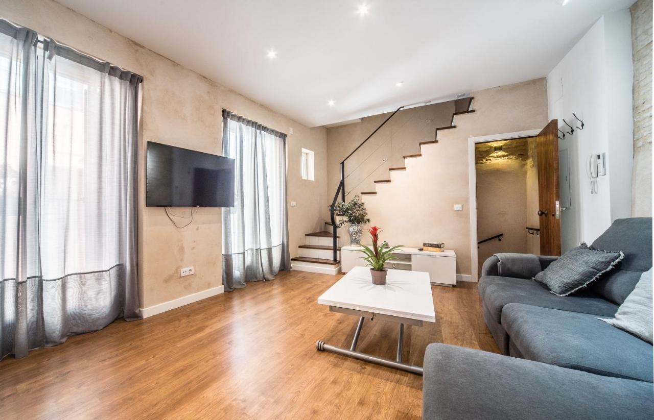 Rey De Sevilla Flats - Duplex Museo المظهر الخارجي الصورة