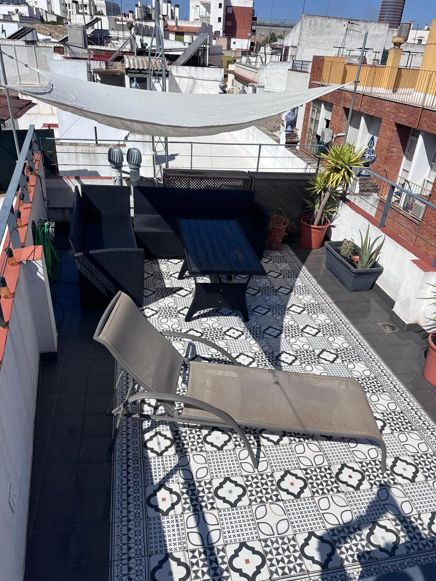 Rey De Sevilla Flats - Duplex Museo المظهر الخارجي الصورة